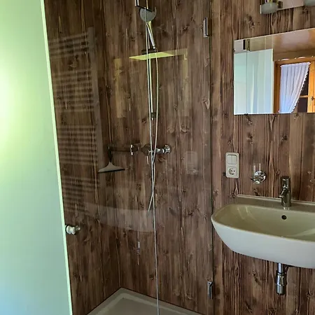 Haus 84 Apartment
